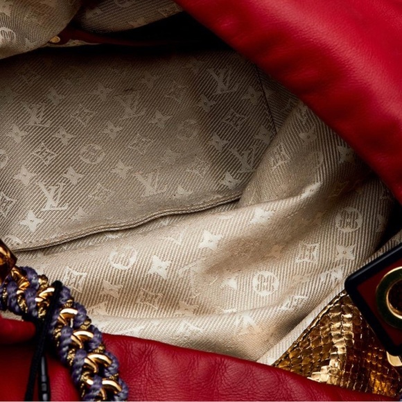 Authentic Louis Vuitton Leather And Jacquard Limited Edition Safari Flight Bag - Picture 4 of 11